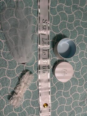 Victoria’s Secret Bridal party accessories
